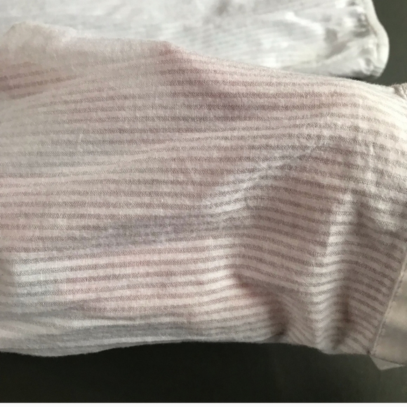 LOFT soft white on white pin stripe peasant blouse size medium - Picture 5 of 5